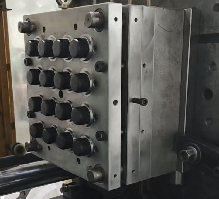 High-Efficiency 38mm Oil Cap Mould with 16-Cha...